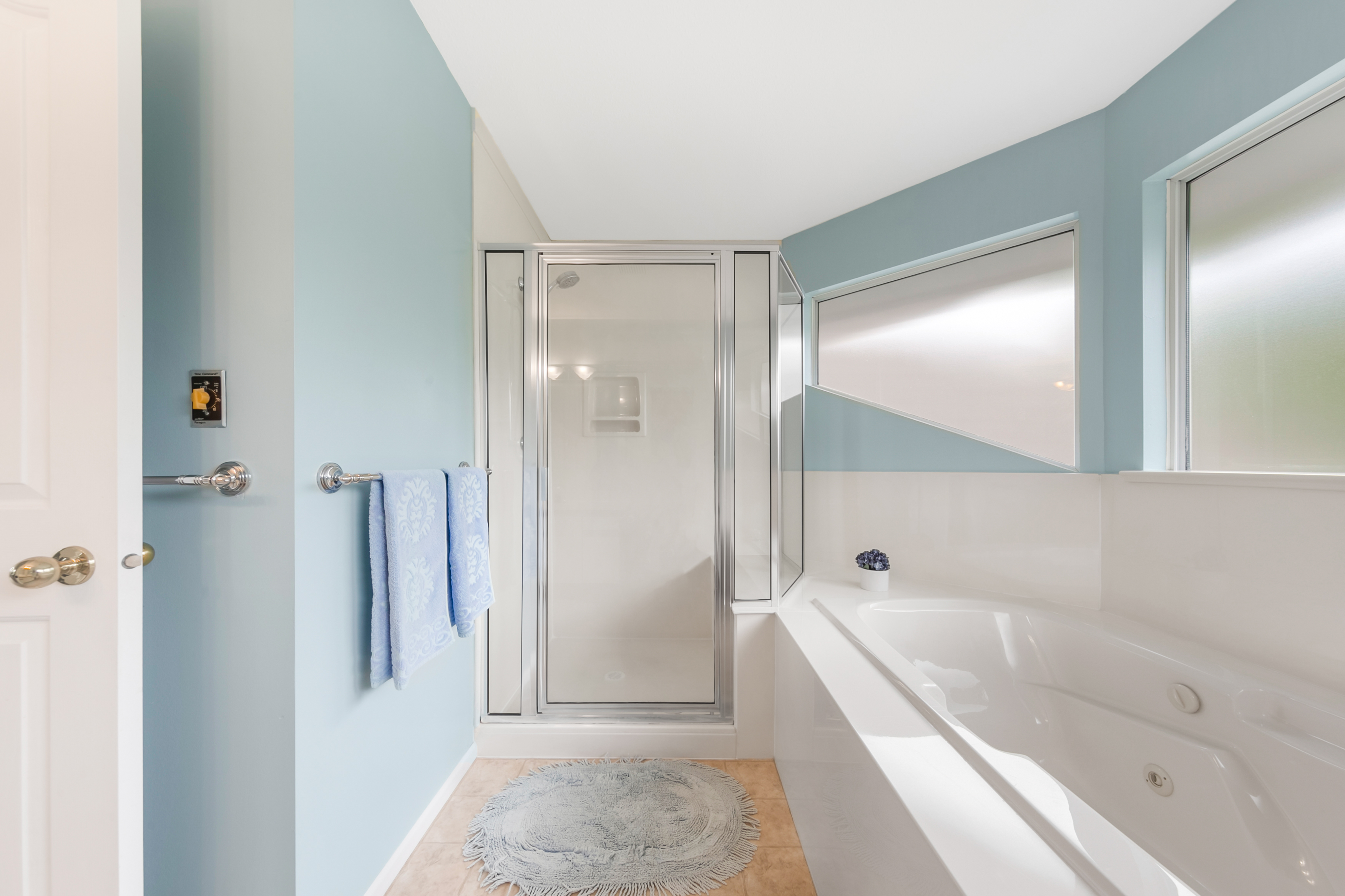4467 Stonehaven Ave, North Vancouver, British Columbia  V7G 1X1 - Photo 19 - RP2674395529