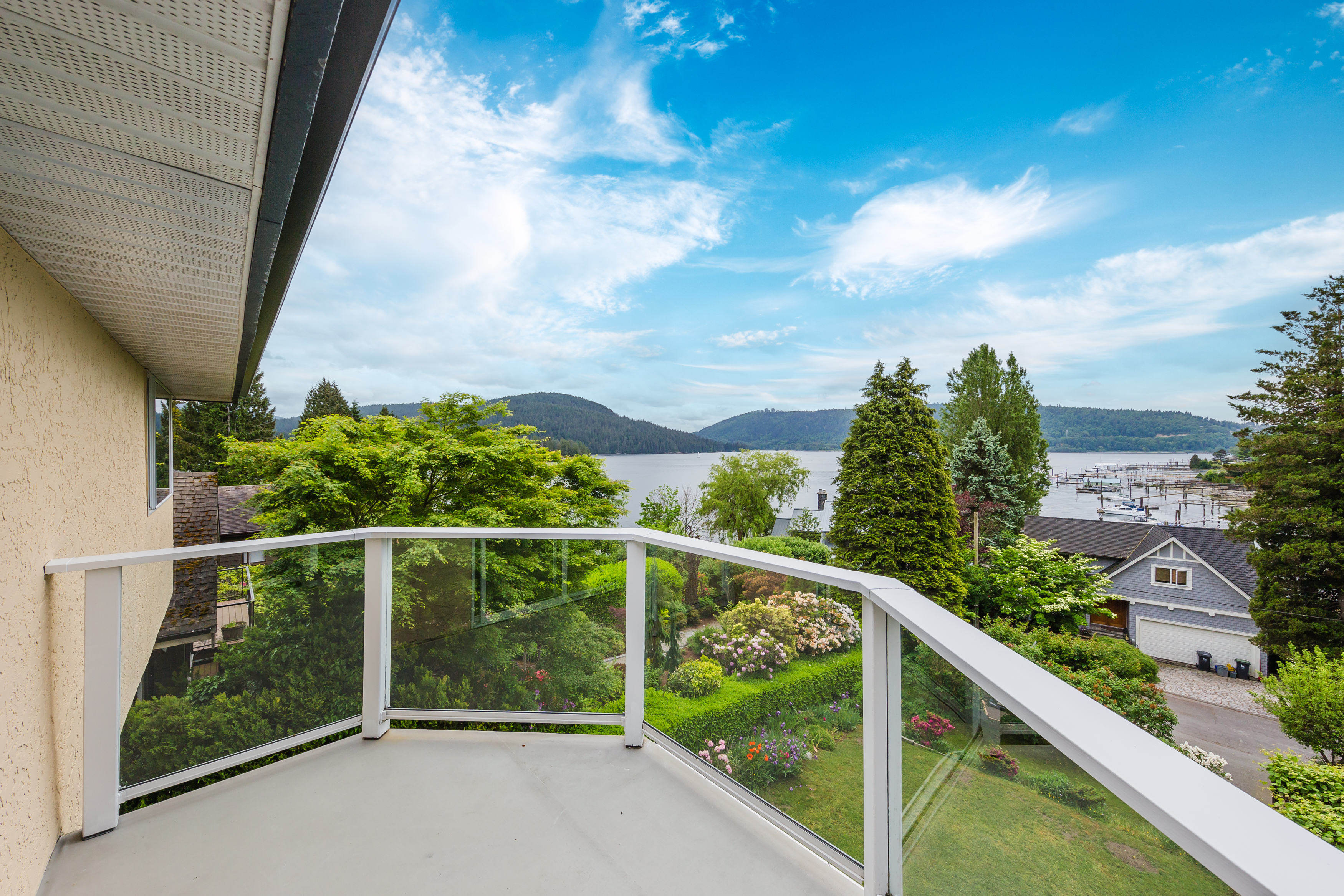 4467 Stonehaven Ave, North Vancouver, British Columbia  V7G 1X1 - Photo 21 - RP2674395529