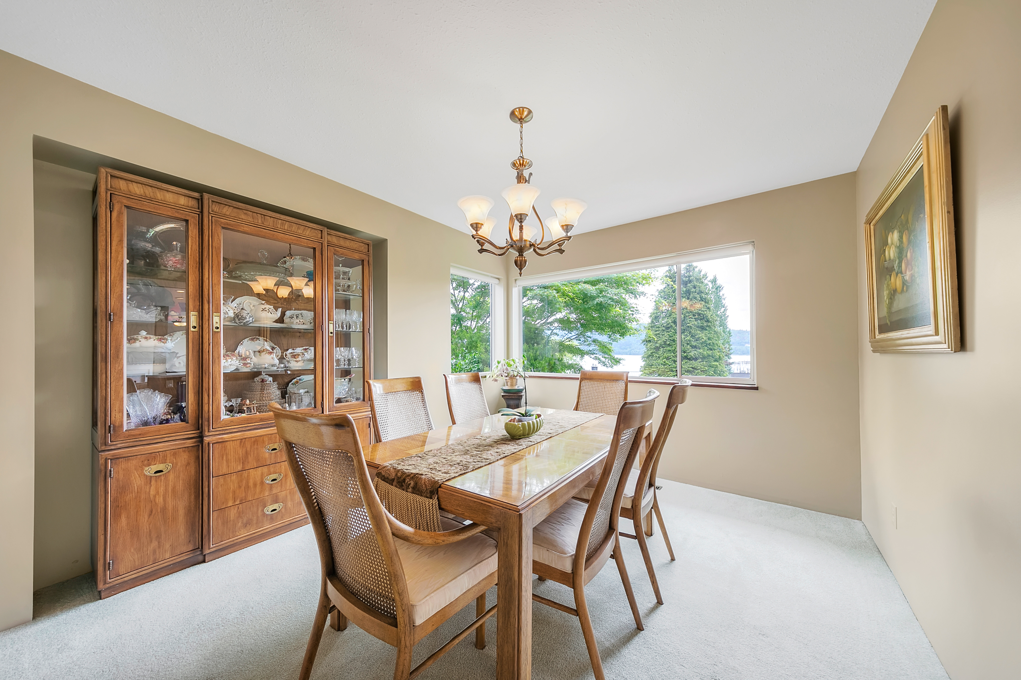 4467 Stonehaven Ave, North Vancouver, British Columbia  V7G 1X1 - Photo 6 - RP2674395529