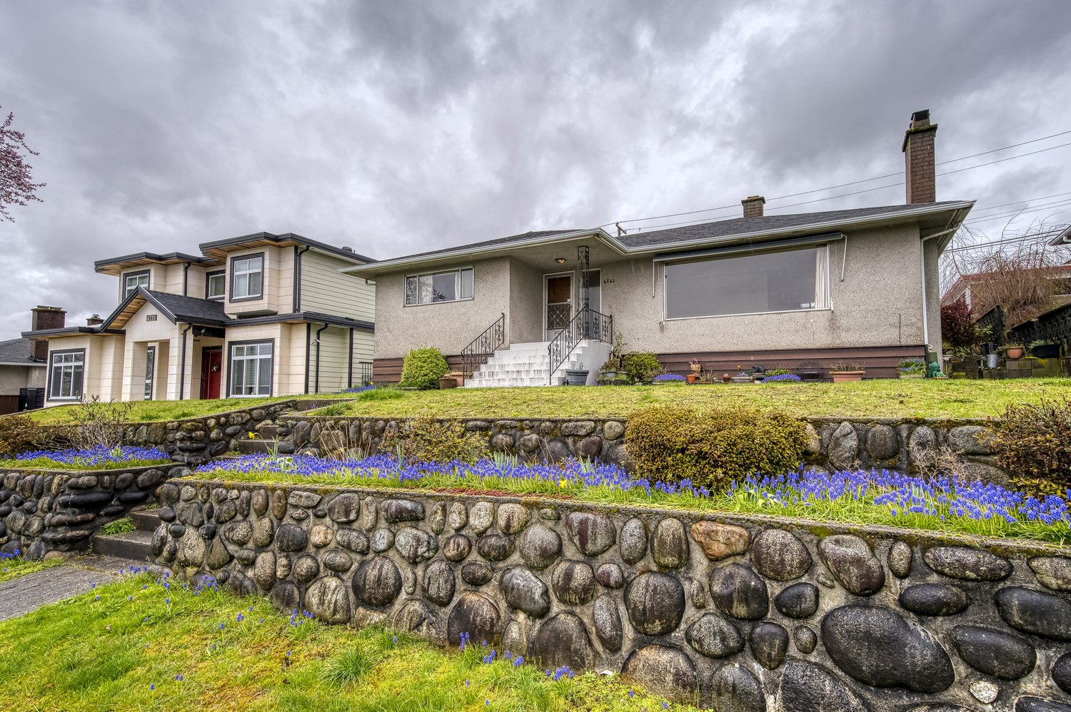 4742 Ridgelawn Drive, Burnaby, British Columbia  V5C 3Y2 - Photo 8 - RP279009060