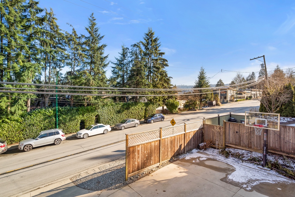 1147 Deep Cove Road, North Vancouver, British Columbia  V7G 1S4 - Photo 29 - R2658746