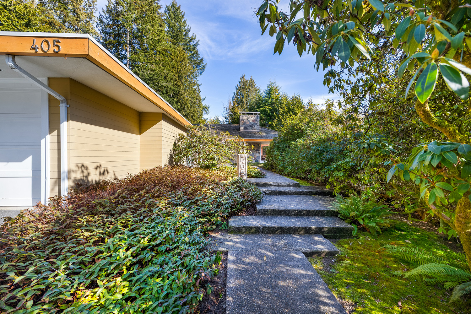 405 Bury Lane, West Vancouver, British Columbia  V7S 1K4 - Photo 4 - RP1439767728