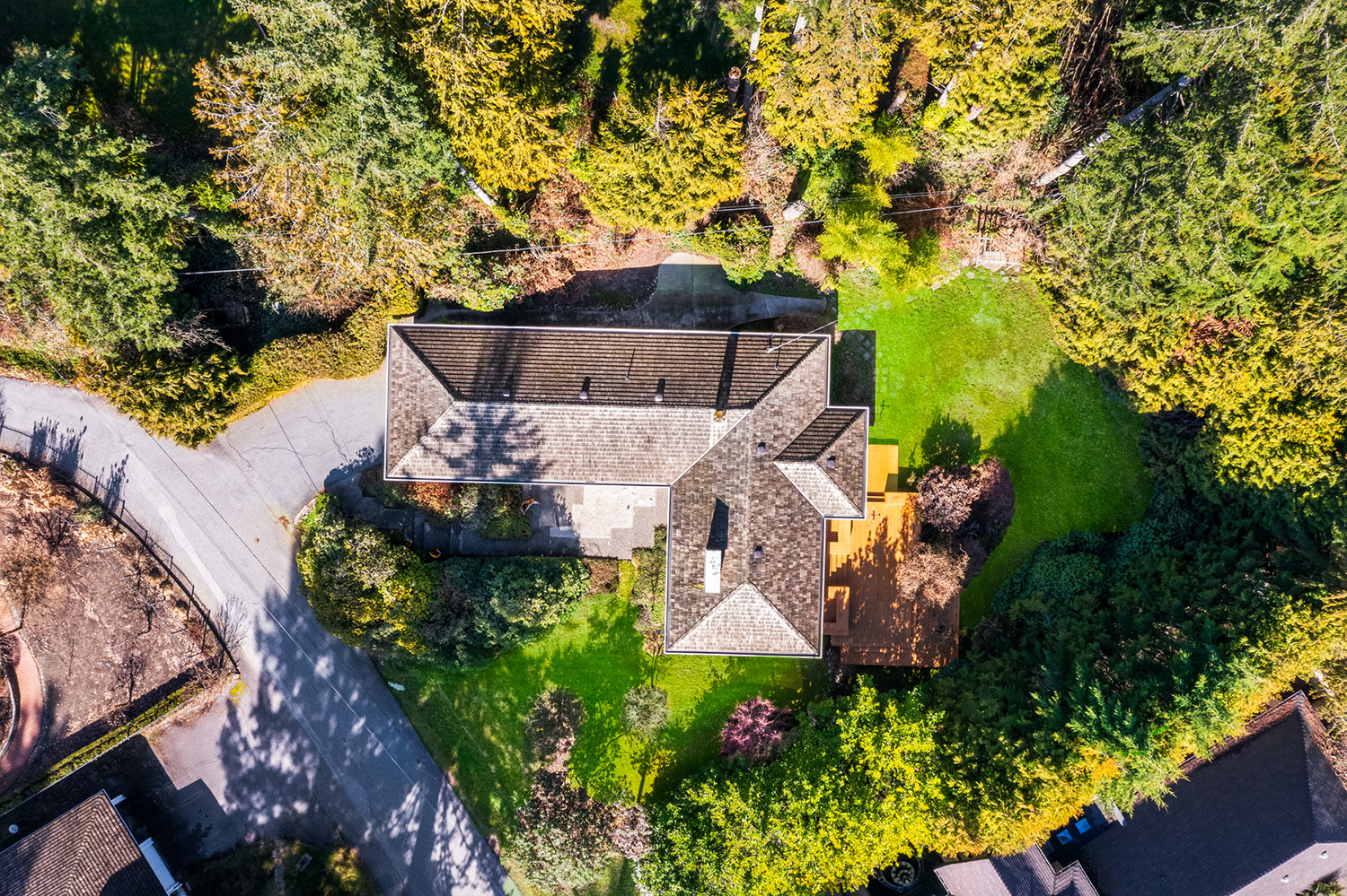 405 Bury Lane, West Vancouver, British Columbia  V7S 1K4 - Photo 45 - RP1439767728