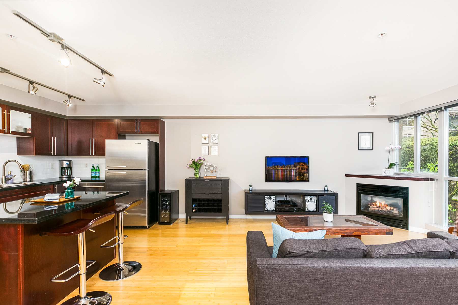 306-122 E 3rd Street, North Vancouver, British Columbia  V7L 1E6 - Photo 13 - RP7104484977