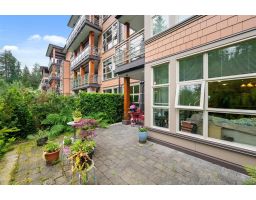 218-3602 Aldercrest Drive, North Vancouver, British Columbia