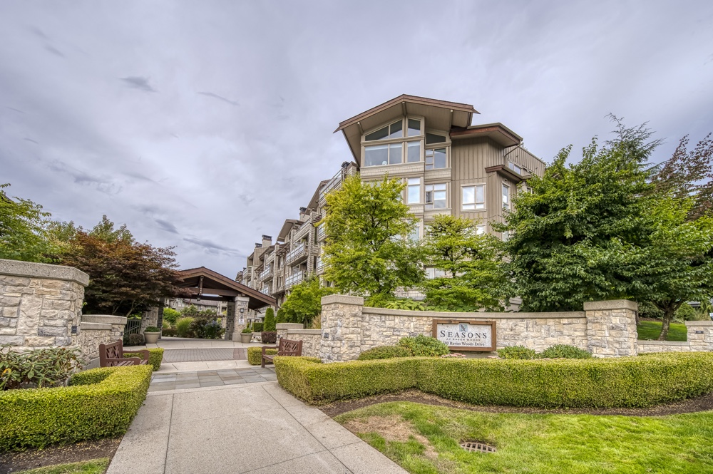 424 - 580 Raven Woods Drive, North Vancouver, British Columbia