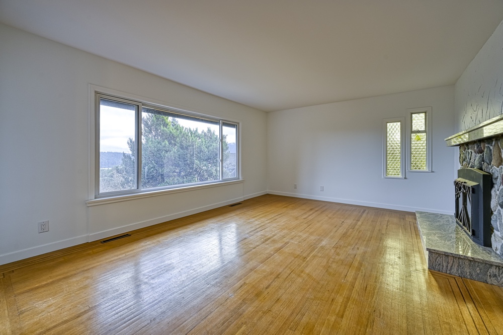 520 Fairway Drive, North Vancouver, British Columbia  V7G 1L6 - Photo 7 - R2635430