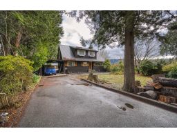 520 Fairway Drive, North Vancouver, British Columbia